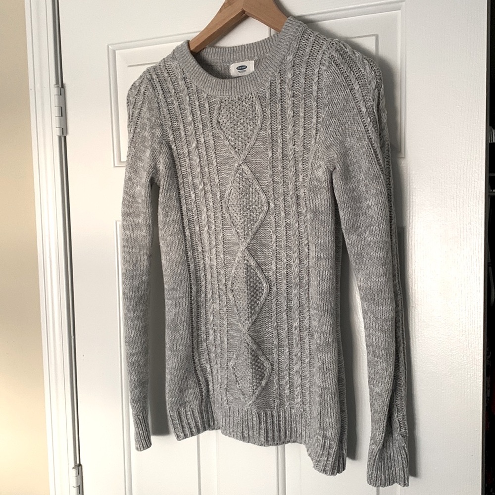 Grey sweater